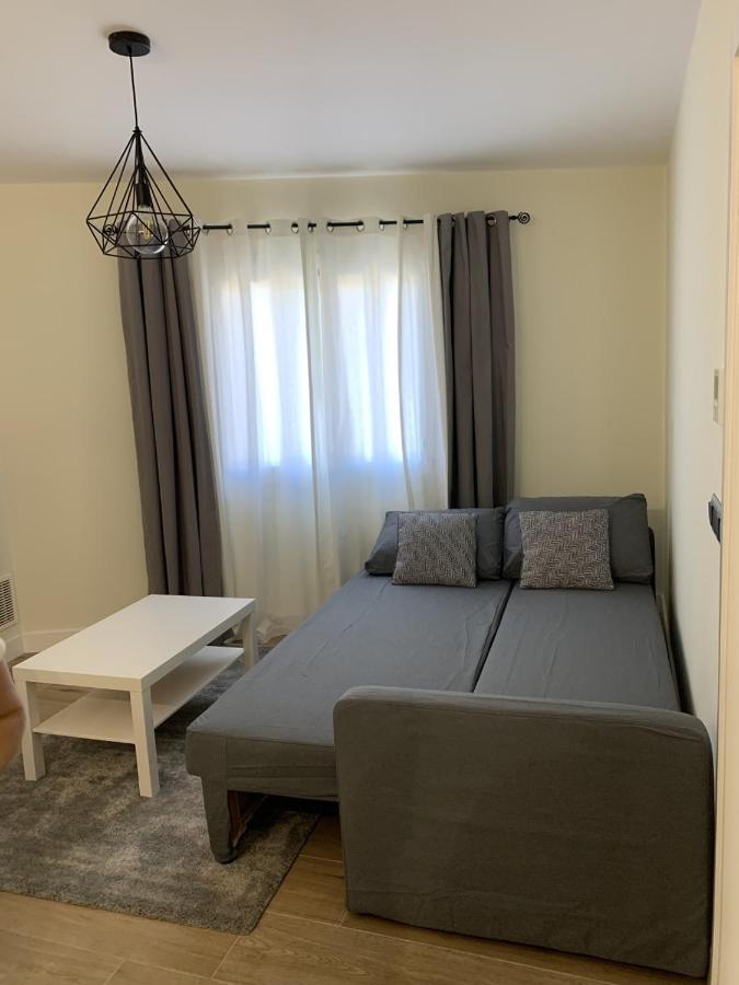 Apartamentos San Lazaro 圣地亚哥－德孔波斯特拉 外观 照片