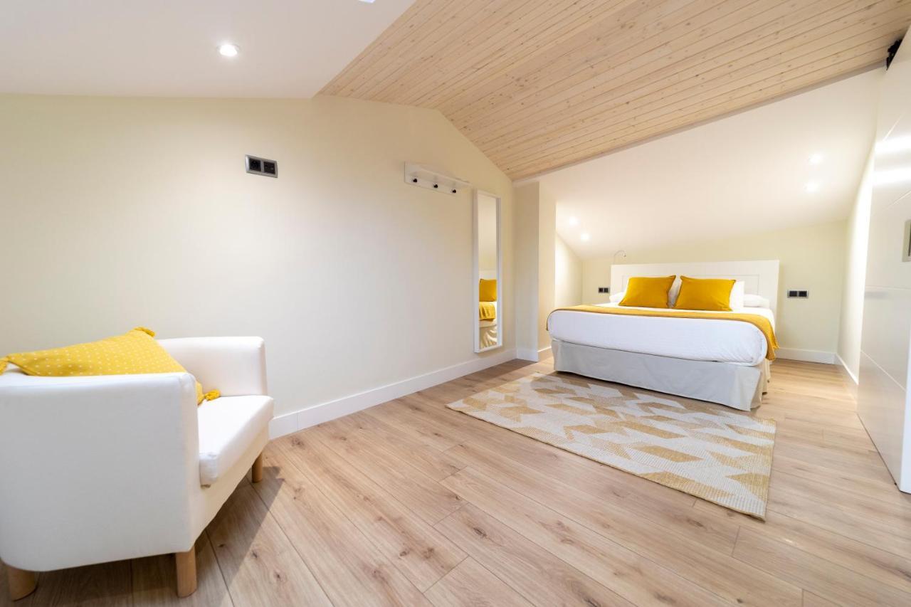 Apartamentos San Lazaro 圣地亚哥－德孔波斯特拉 外观 照片