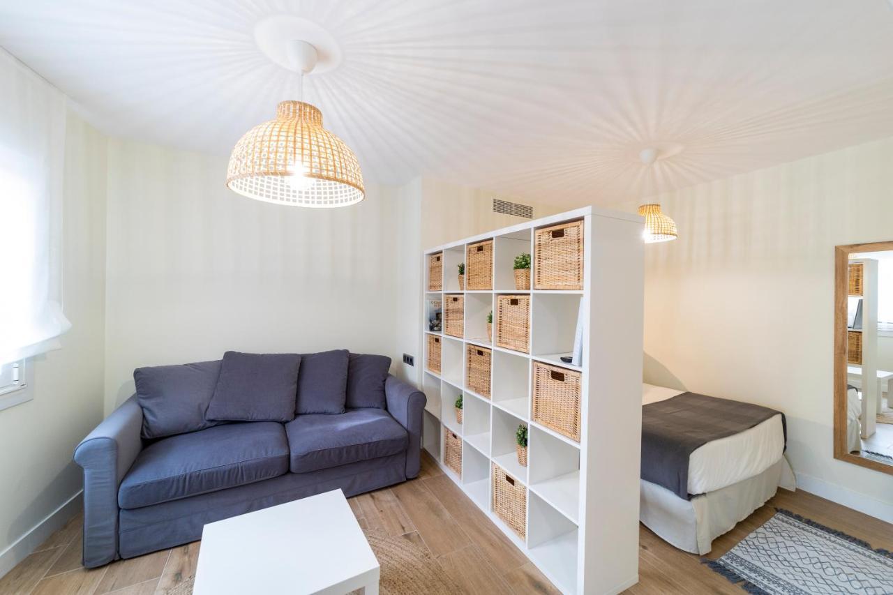 Apartamentos San Lazaro 圣地亚哥－德孔波斯特拉 外观 照片