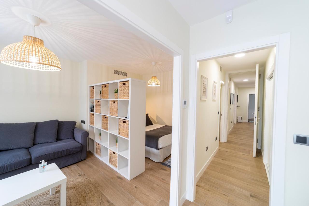 Apartamentos San Lazaro 圣地亚哥－德孔波斯特拉 外观 照片